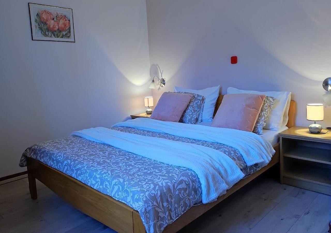 House Katja Hotel Jezerce Room photo