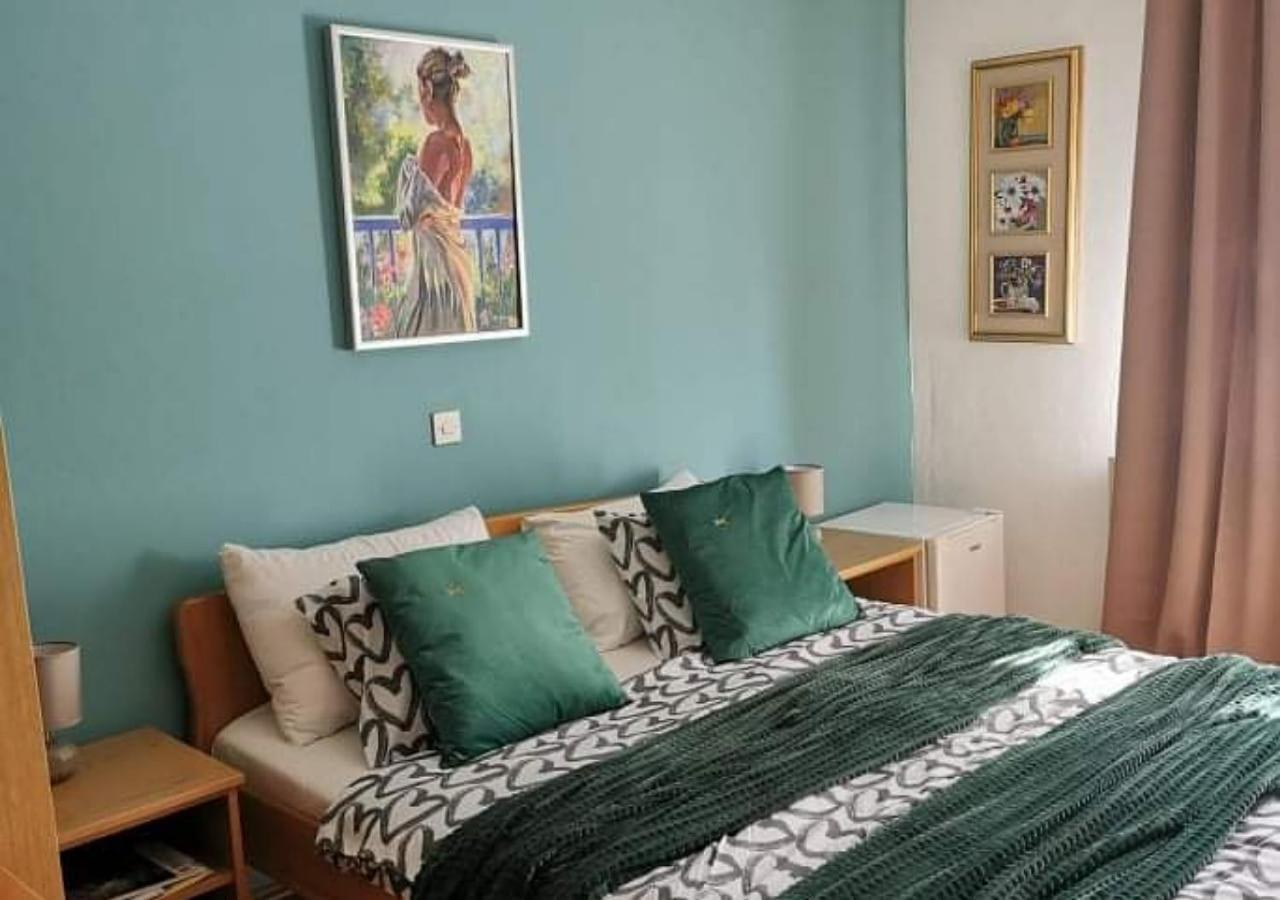 House Katja Hotel Jezerce Room photo