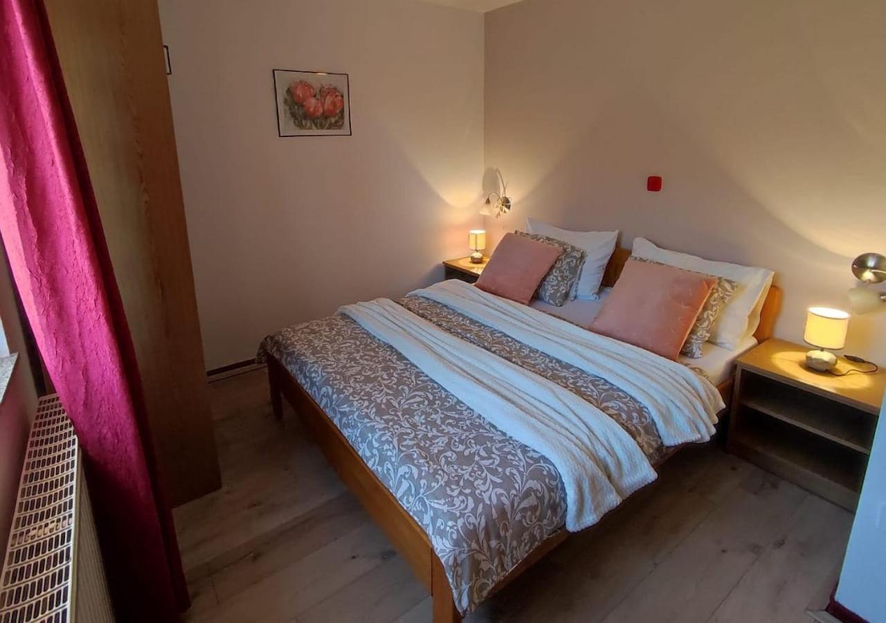 House Katja Hotel Jezerce Room photo